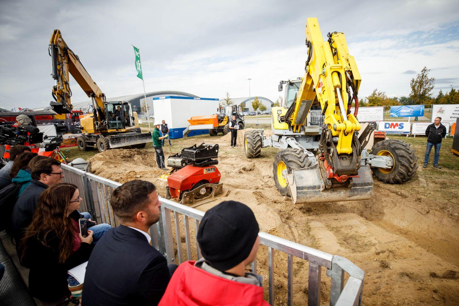 Demonstrationsmesse Recycling Aktiv & Tiefbau Live Karlsruhe