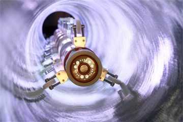 Zu den Vorteilen der lichthärtenden GFK-Liner gehören die kurze Einbauzeit und der im Vergleich zur Warmwasserhärtung geringe Energieverbrauch. Foto: BKP Berolina