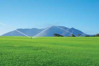 Greenkeeping mit Bodensensoren und Wetterstation