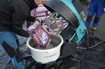 Schnell abbindende Verlaufsmörtel richtig verarbeiten