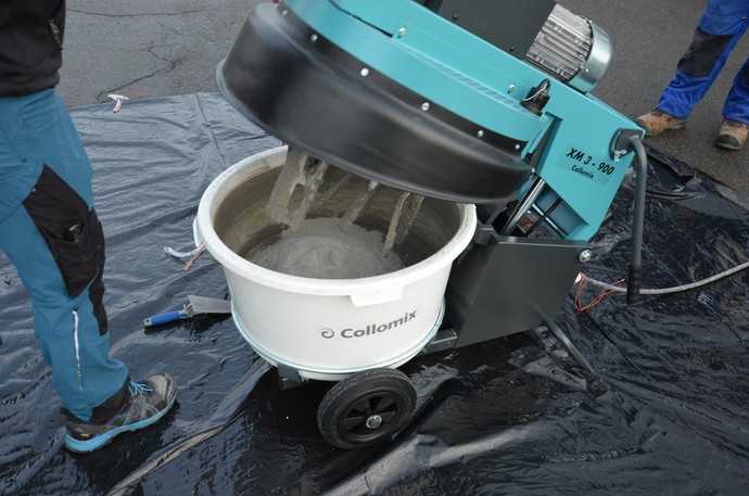 In 90 Sekunden homogenisiert der Collomatic Zwangsmischer die Mörtelmasse. | Foto: Collomix