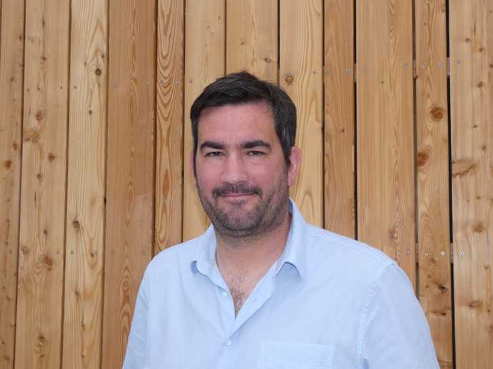 Max Gaissmaier:  Mini-Dumper sind sehr praktisch auf beengten Baustellen. | Foto: SVLFG